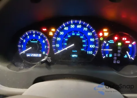 2006 Toyota Sienna Xle z USA, uszkodzony, nr VIN 5TDZA22C06S544933